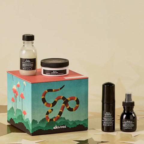 Elegant Tropic Forest Gift Set for All Hair Types